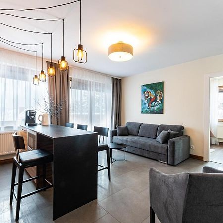 Apartamenty Bawaria ชกลาร์สกา ปอเรมบา ภายนอก รูปภาพ