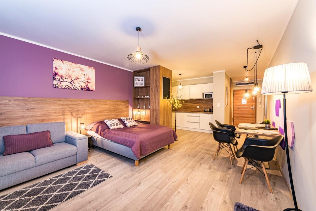 Apartamenty Bawaria ชกลาร์สกา ปอเรมบา ภายนอก รูปภาพ