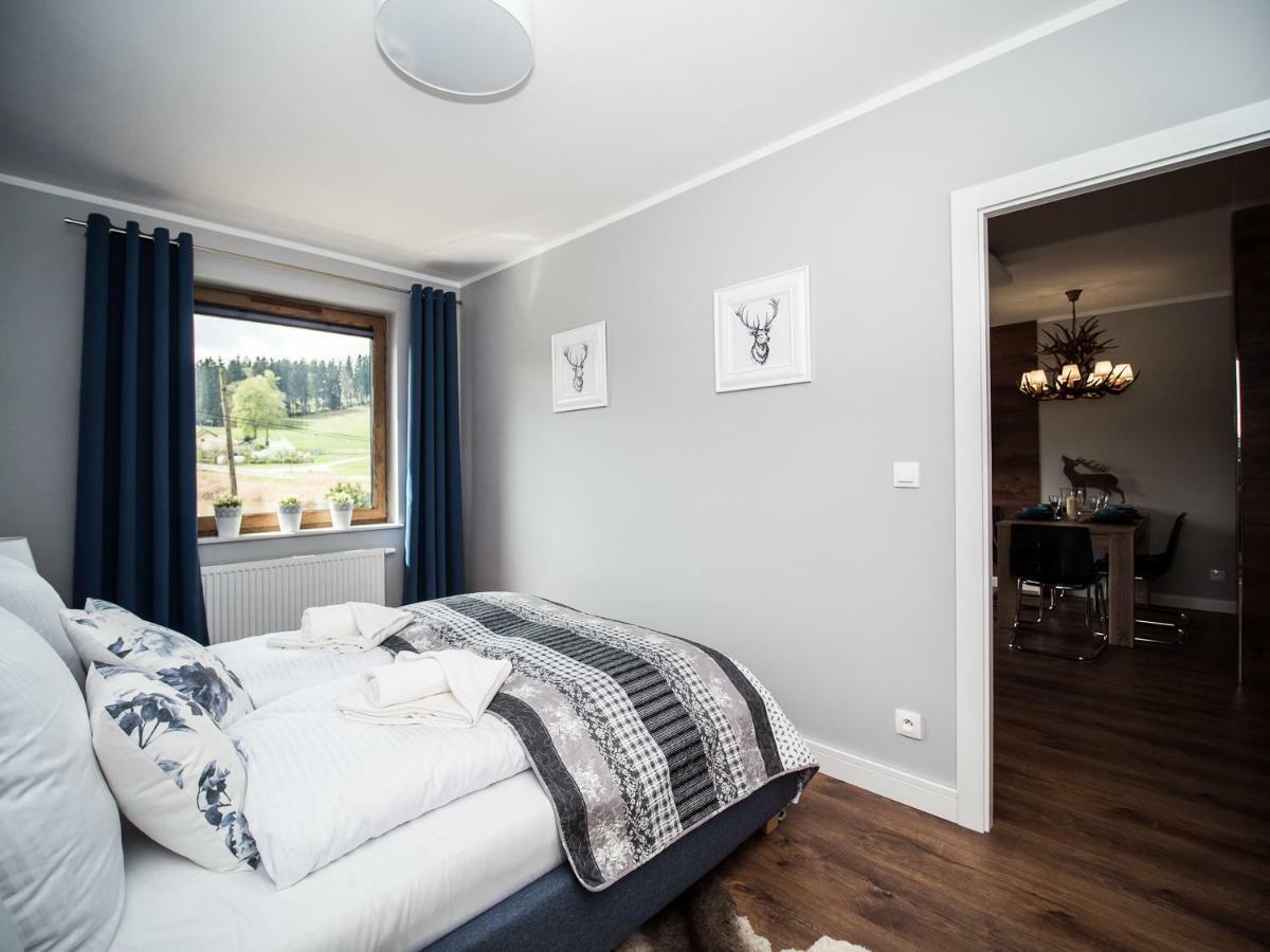 Apartamenty Bawaria ชกลาร์สกา ปอเรมบา ภายนอก รูปภาพ