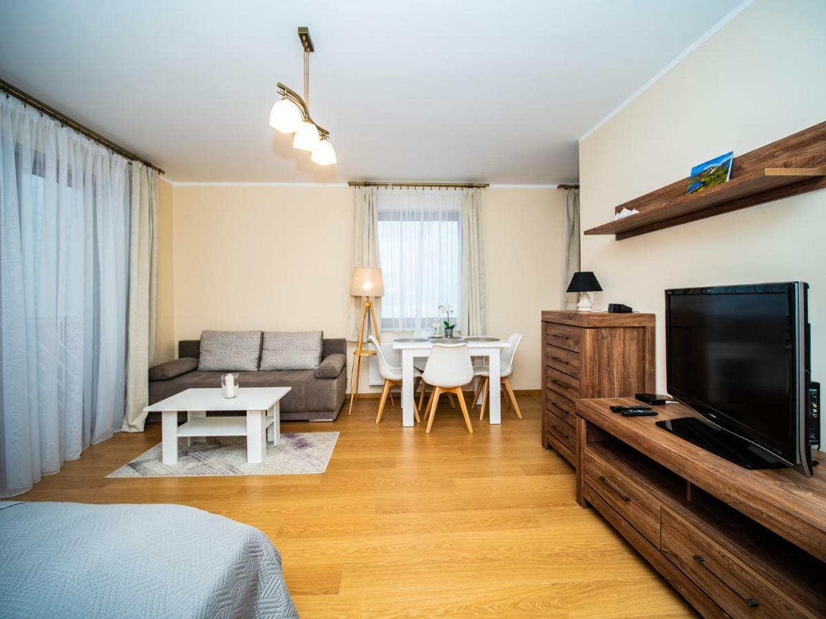 Apartamenty Bawaria ชกลาร์สกา ปอเรมบา ภายนอก รูปภาพ